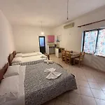 Bluestone * Durrës