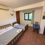 Bluestone Guest house *
