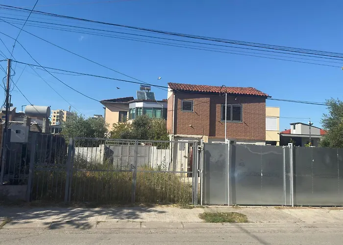 招待所 Bluestone *